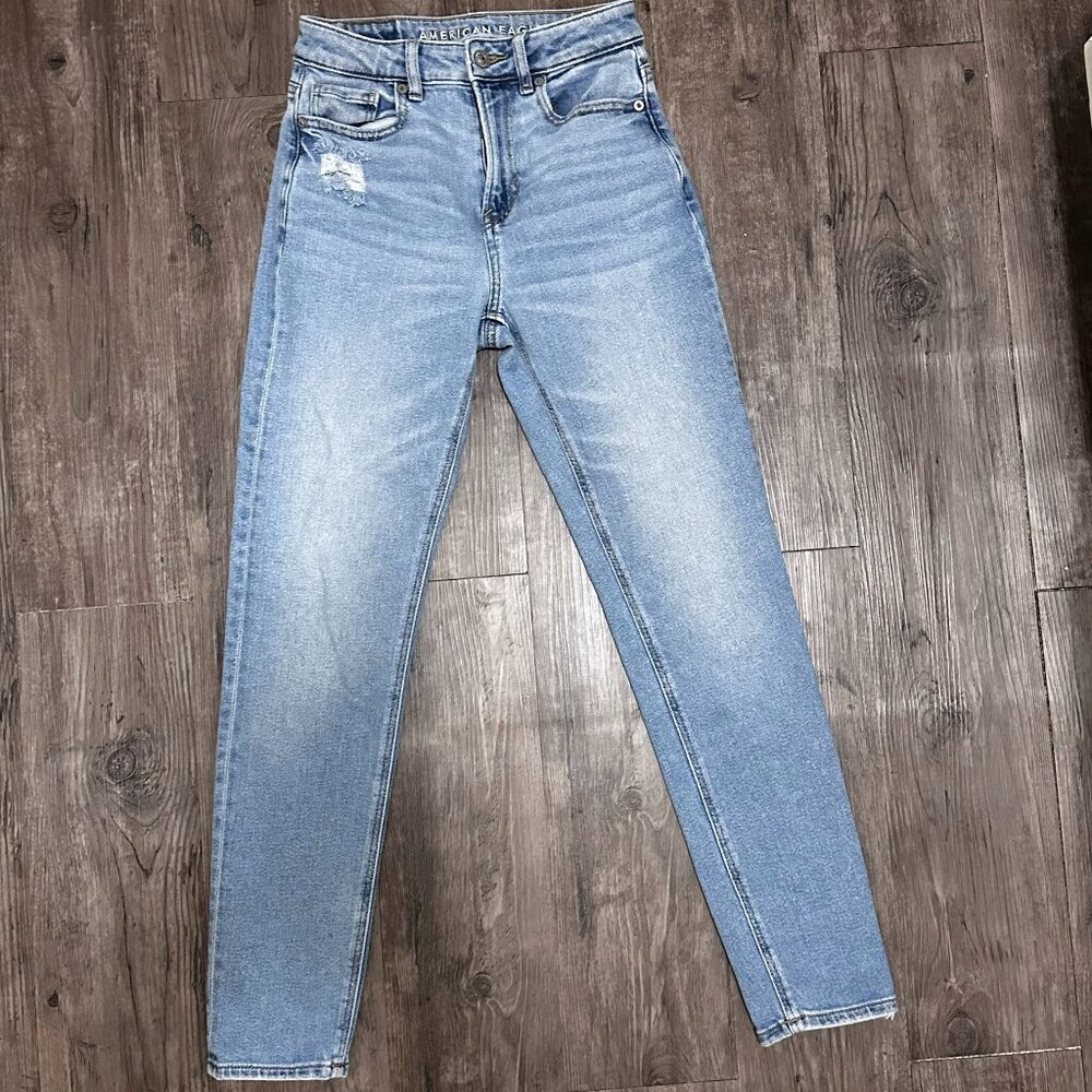 American Eagle Mom Jeans Size 000 Regular